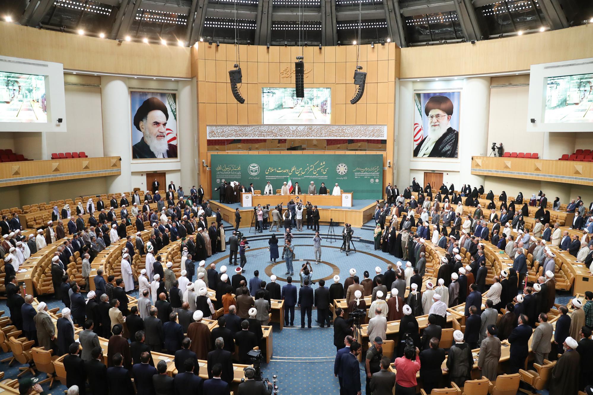 حضور نماینده ولی فقیه در آذربایجان غربی در آغاز به کار سی و ششمین کنفرانس بین المللی وحدت اسلامی